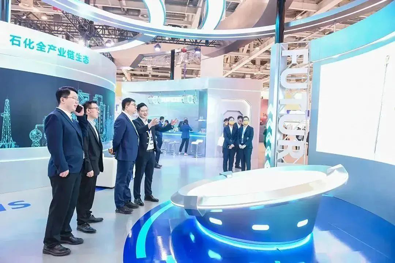 聚链智造 共享未来 | 2023年z6尊龙官方网站·易派客工业品展圆满落幕